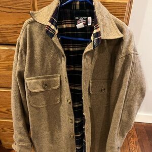 Johnson Woolen Mills Men's Brown Wool Shirt Jacket